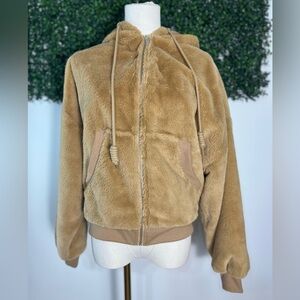 Love + Joy By Fct Faux Fur Teddy Hooded Bomber Jacket EUC Size Medium